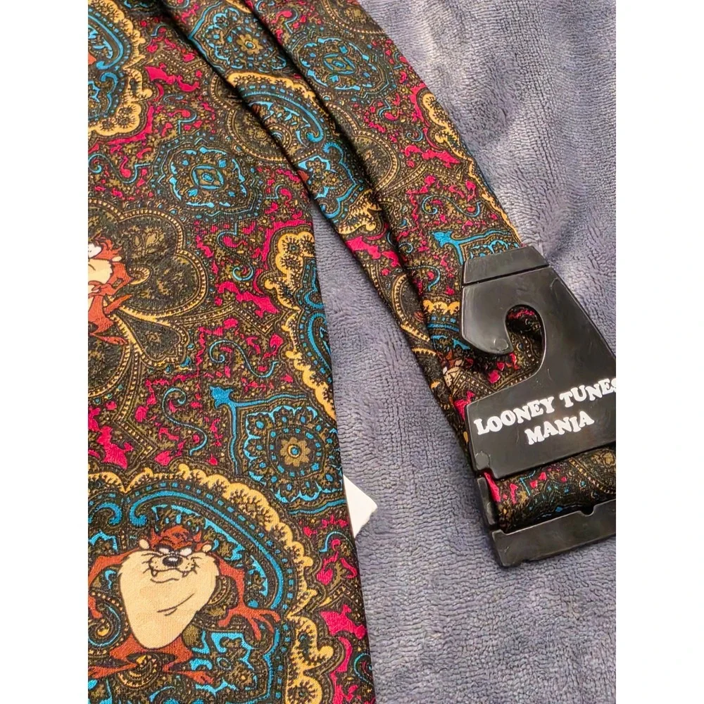 Vintage 1993 Looney Tunes Mania Tasmanian Devil Paisley Silk Blend Tie NWT